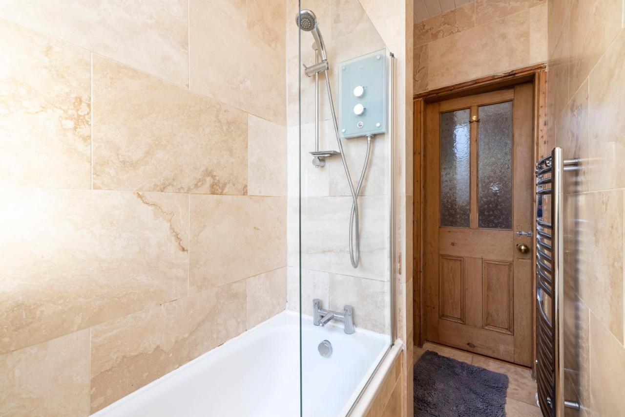 Joivy Old Town 1-Bed Apartment With Stunning Views Εδιμβούργο Εξωτερικό φωτογραφία
