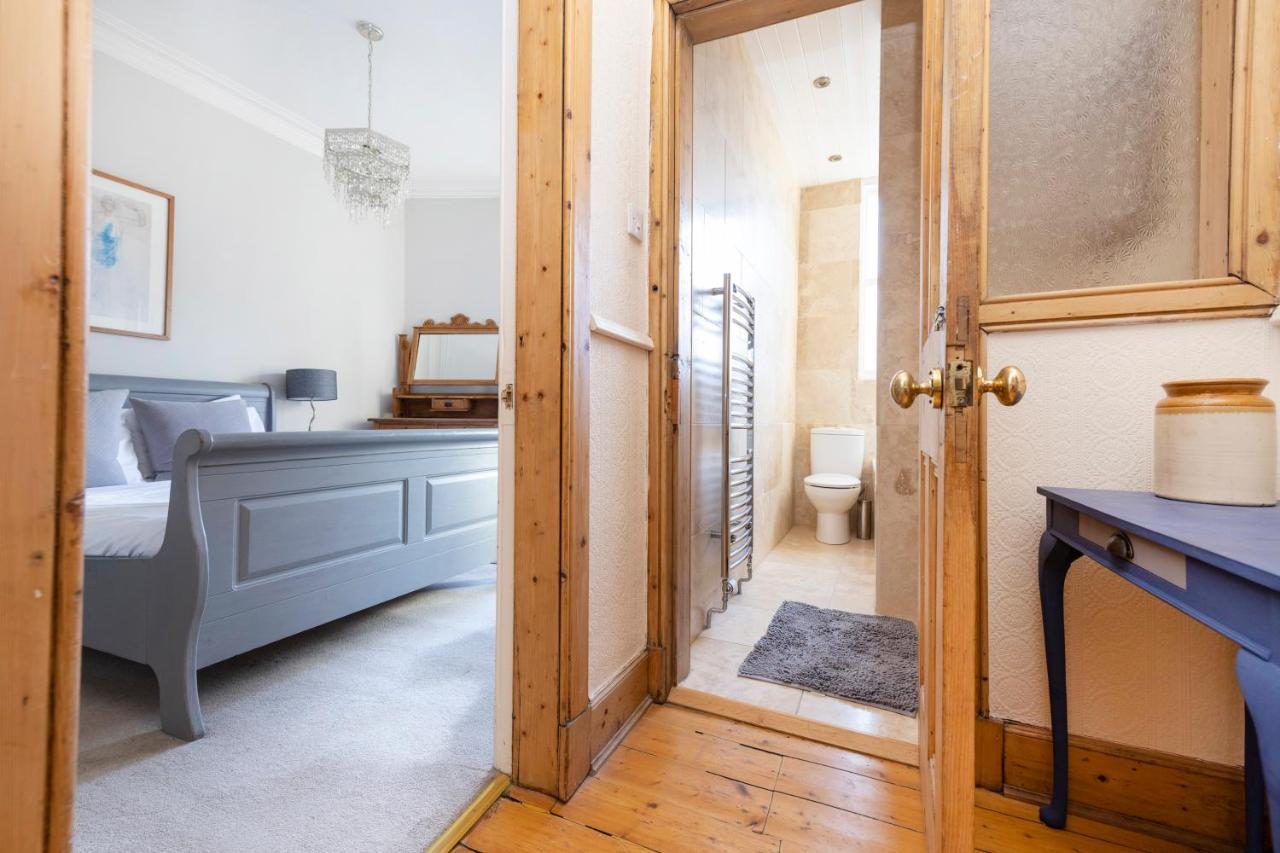 Joivy Old Town 1-Bed Apartment With Stunning Views Εδιμβούργο Εξωτερικό φωτογραφία